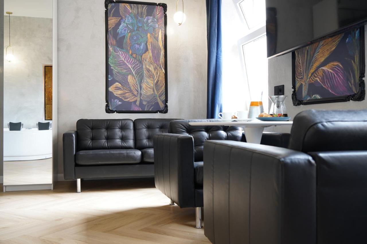 Apartament Z Jacuzzi W Sercu Krakowa Экстерьер фото